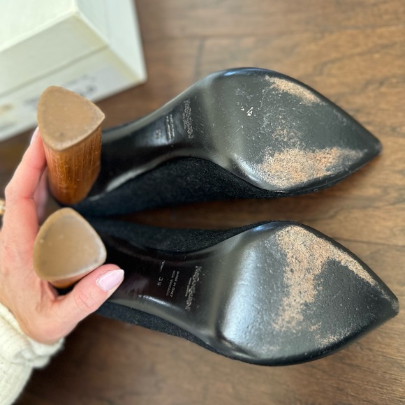 YSL Yves Saint Laurent Charlotte 105 Pump - Picture 7 of 9